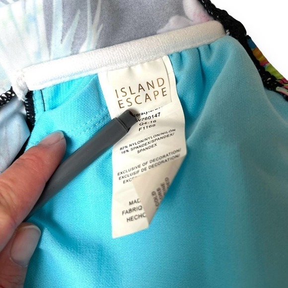 Island Escape Black Multi Color Tahiti Floral Bandini Tankini Top Size 8 - Picture 12 of 12